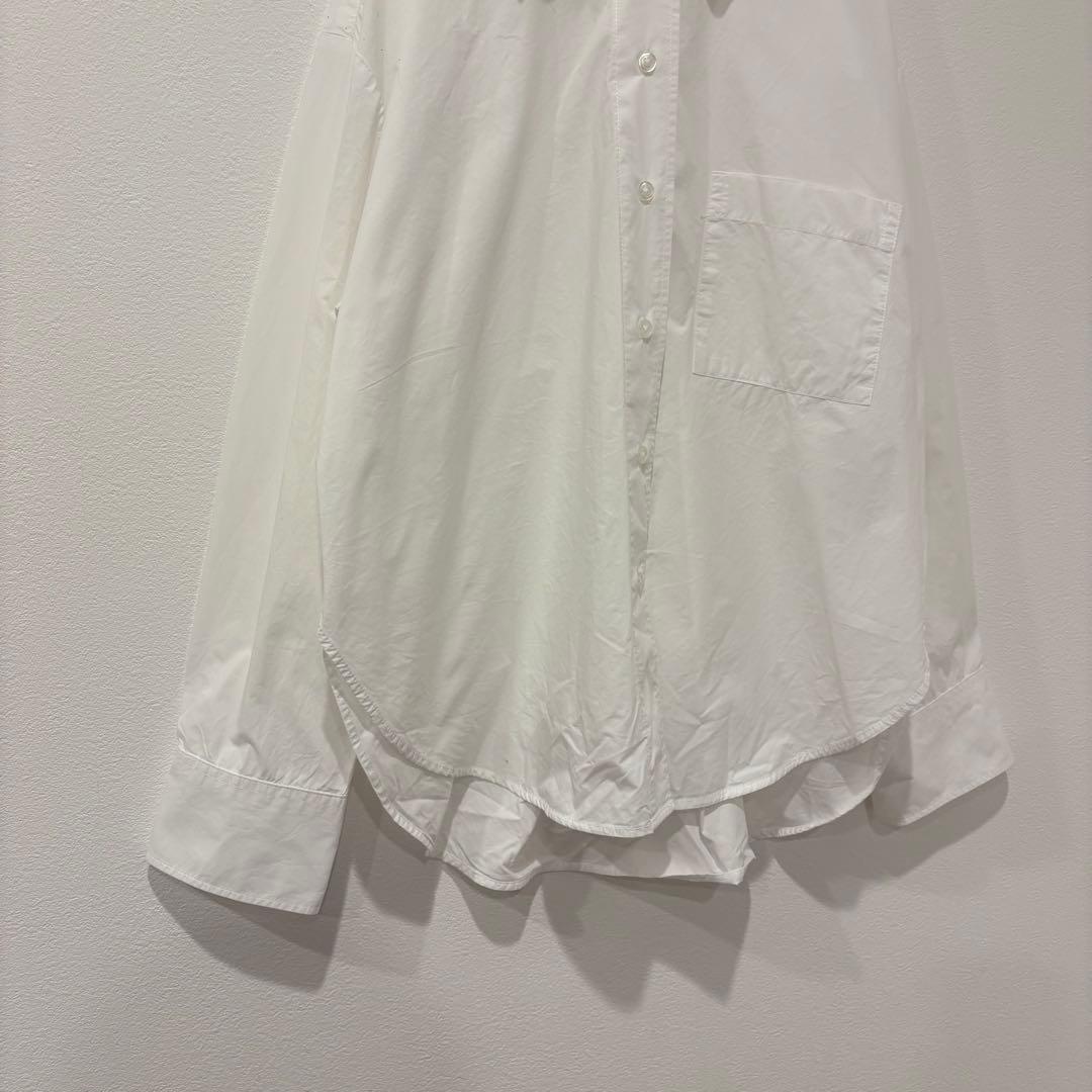 長袖シャツ ブラウス 白　ホワイト オーバーサイズ　無地　シンプル　カジュアル 3