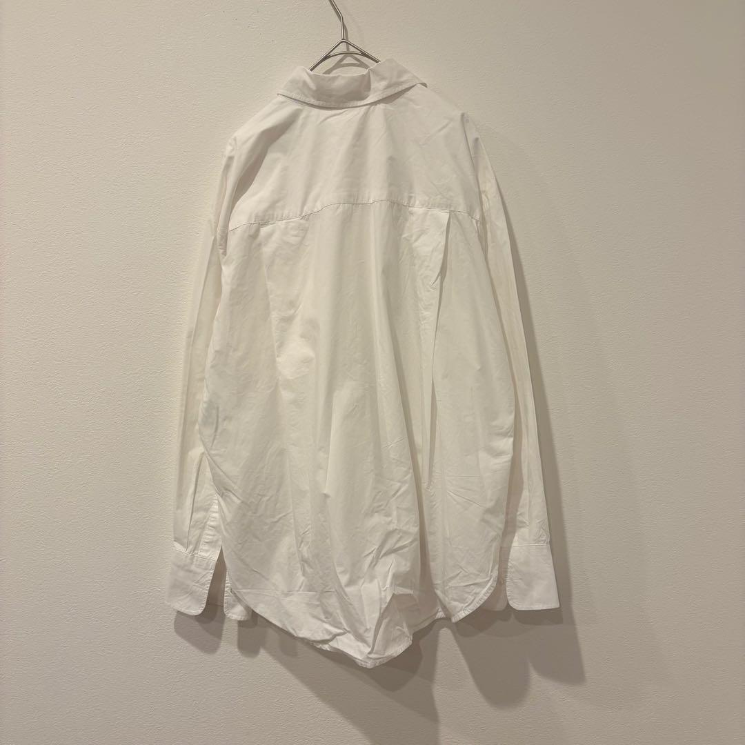 長袖シャツ ブラウス 白　ホワイト オーバーサイズ　無地　シンプル　カジュアル 5