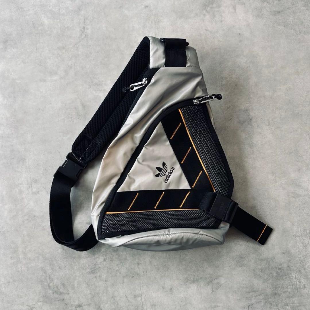 archive adidas Metallic silver Sling Bag