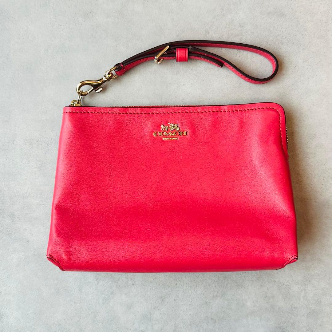 COACH Madison Medium Wristlet Pouch