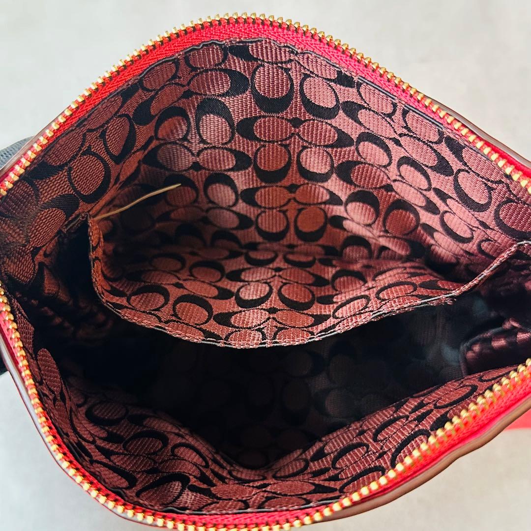 COACH Madison Medium Wristlet Pouch 12