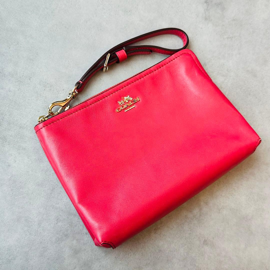 COACH Madison Medium Wristlet Pouch 4