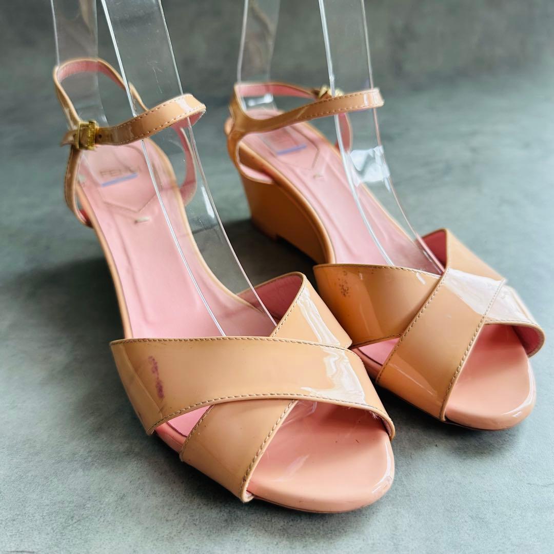 FENDI パテントレザー　ピンク　クロス　ストラップ　サンダル　ウェッジソール 3
