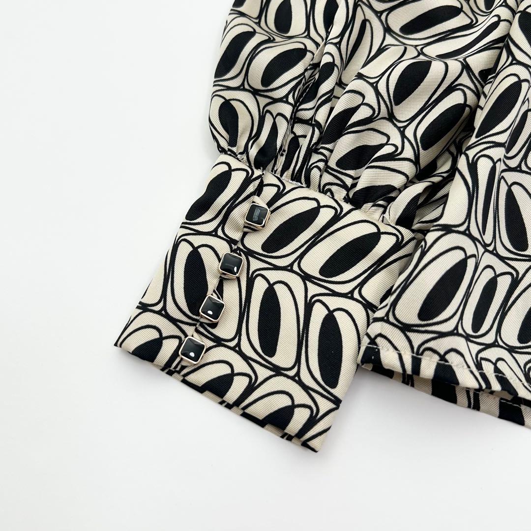 Sov. ソブ　ボウタイブラウス　幾何学模様　38 7