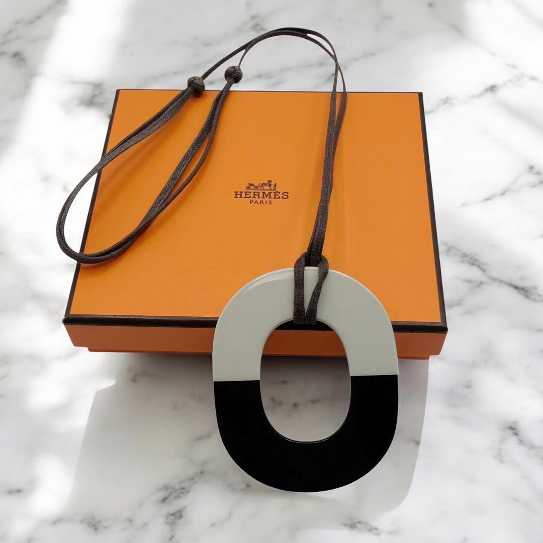 美品✨ エルメス ネックレス イスム バッファローホーン ペンダント