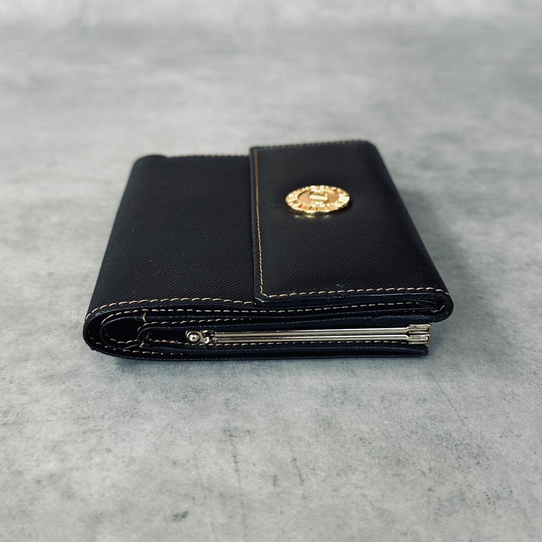 VALENTINO GARAVANI ロゴ金具　がま口　三つ折り財布　レザー　黒 8