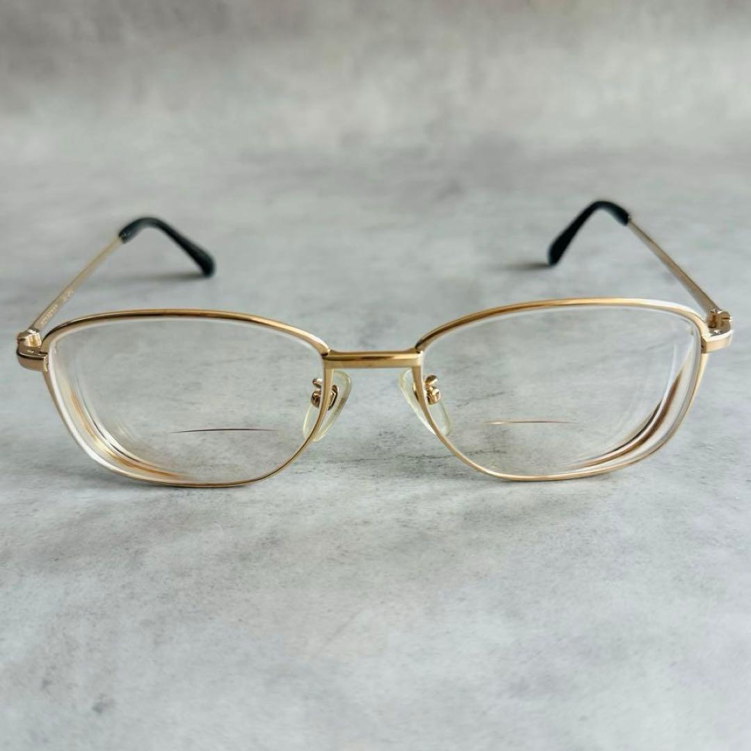 BURBERRY エンボスロゴ　ゴールドフレーム　ノバチェック　メガネ