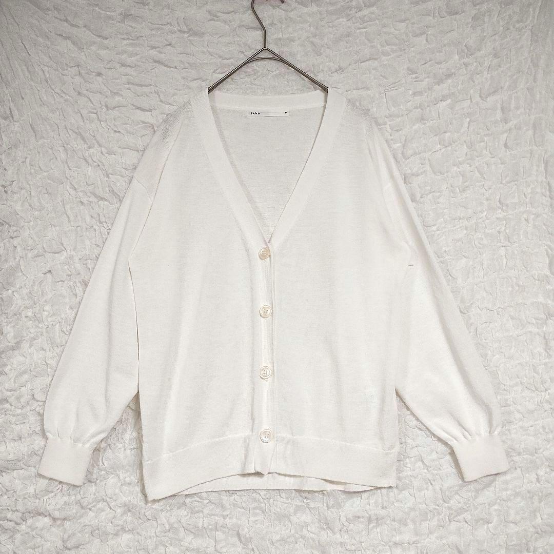 ikka イッカ オフホワイト Vネック カーディガン M シンプル着回し抜群
