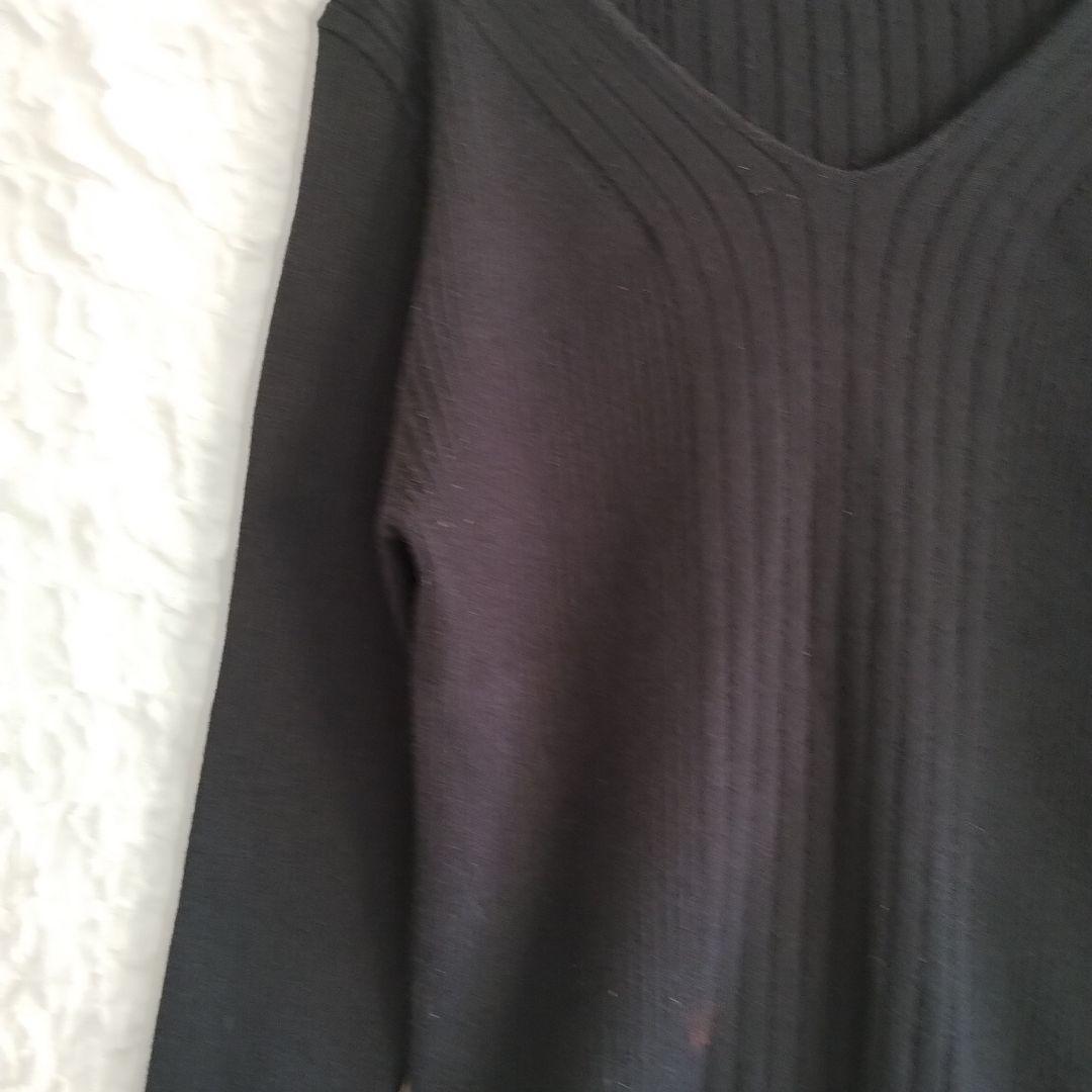 【ロペピクニック】黒 Vネック リブ編み 長袖ニット 4