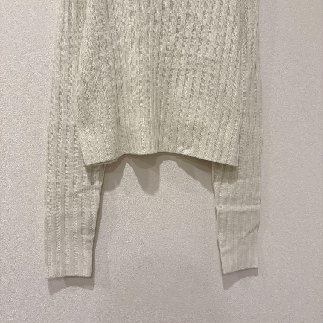 GU ニットセーター 長袖　ショート丈 ホワイト 白　Lサイズ　無地　シンプル 3