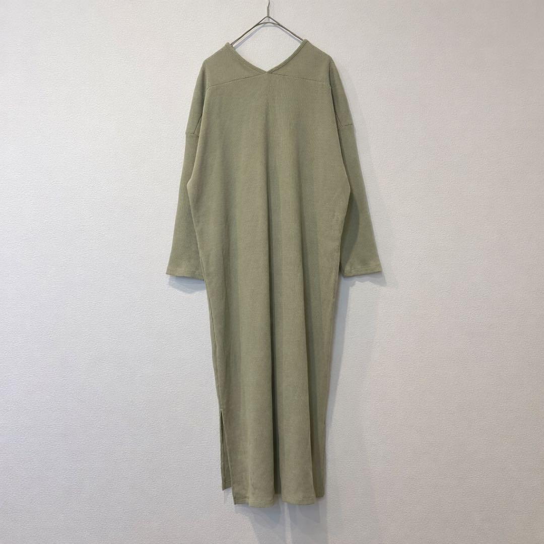 ディスコート ロングワンピース 長袖　カットソー　Vネック グリーン　緑 6