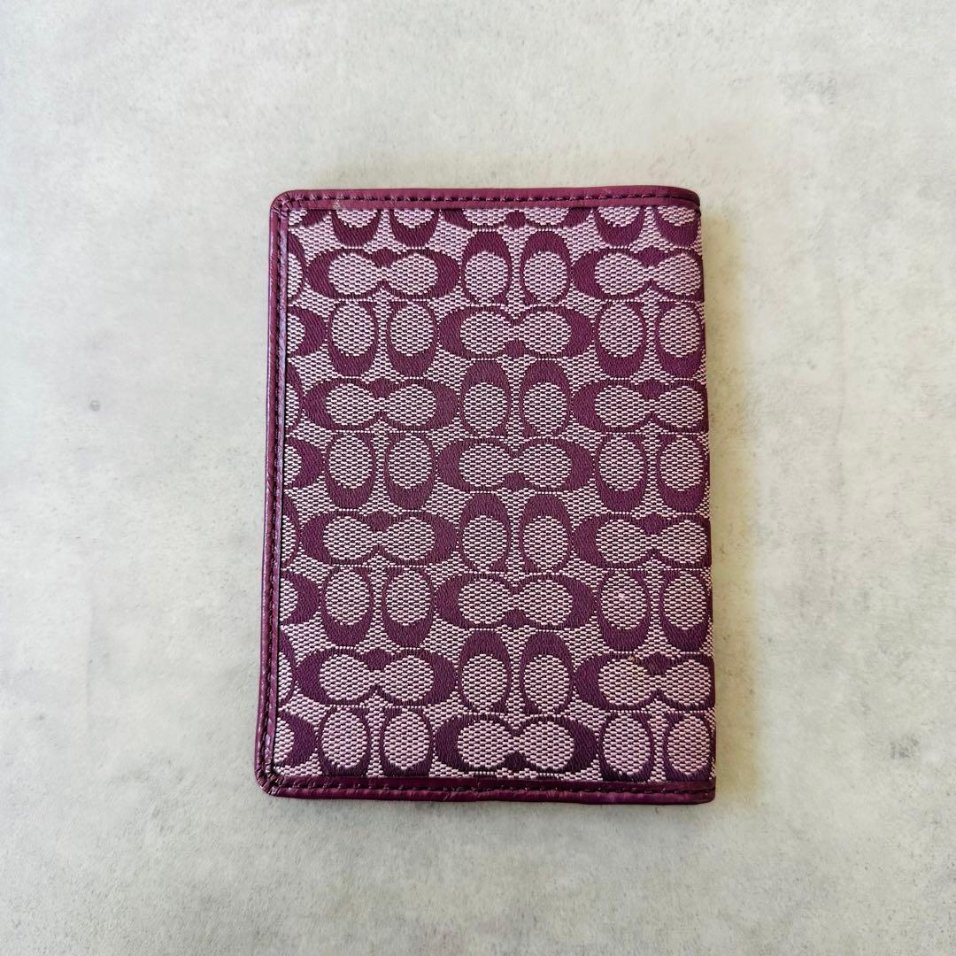 未使用✨COACH Signature Passport Case PURPLE