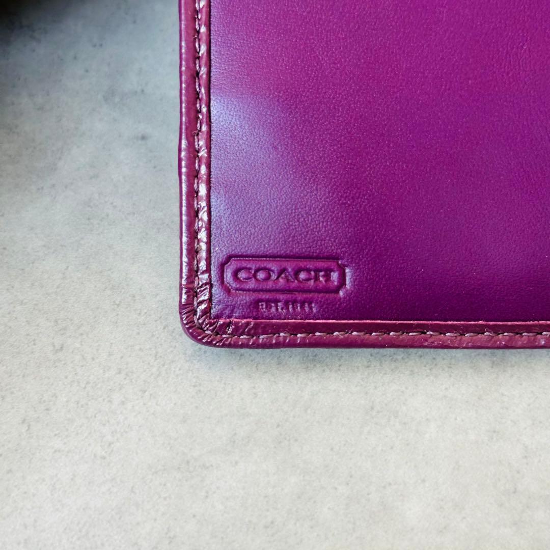 未使用✨COACH Signature Passport Case PURPLE 11