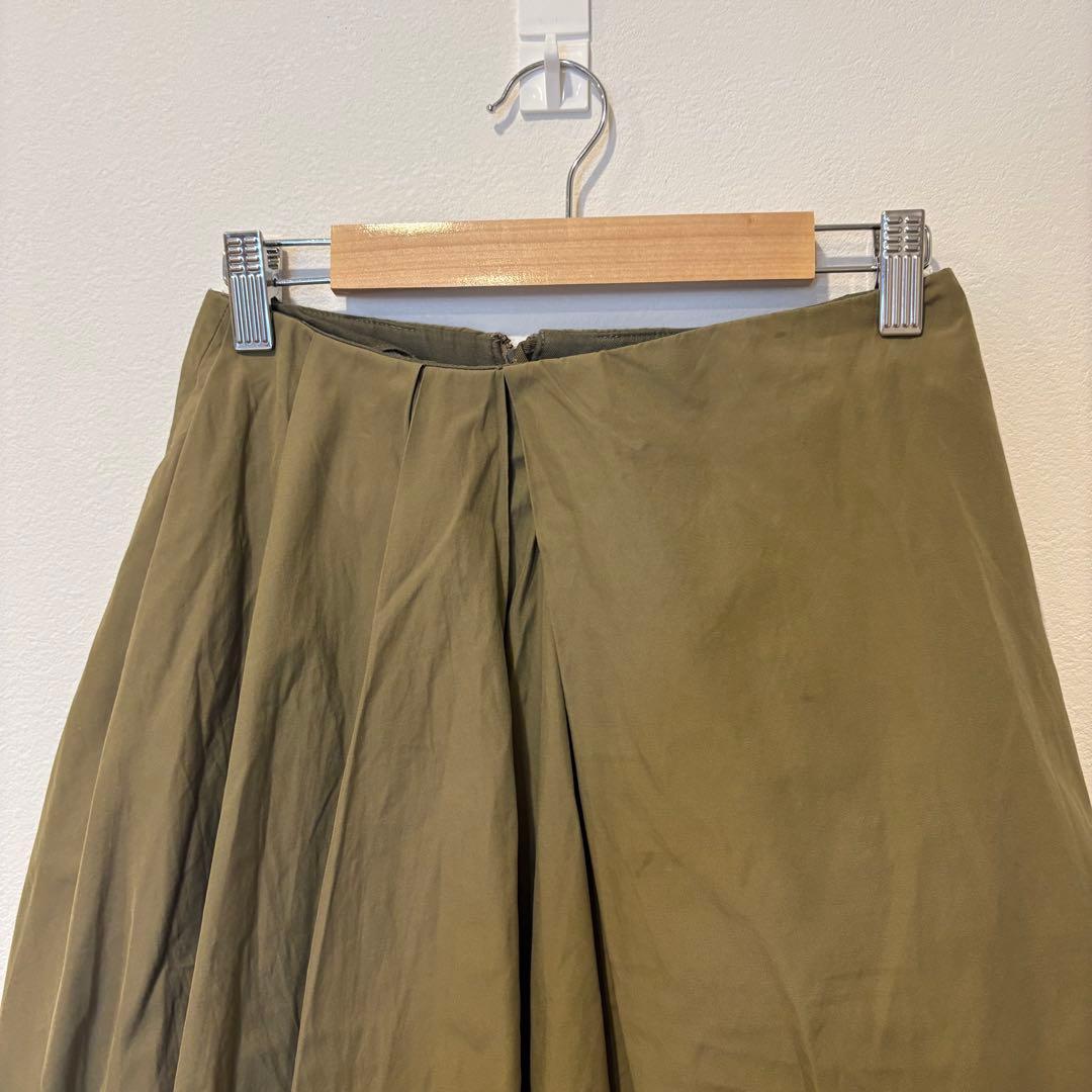マカフィー フレアスカート ロング タック カーキ　緑　34 M ゆったり　無地 2