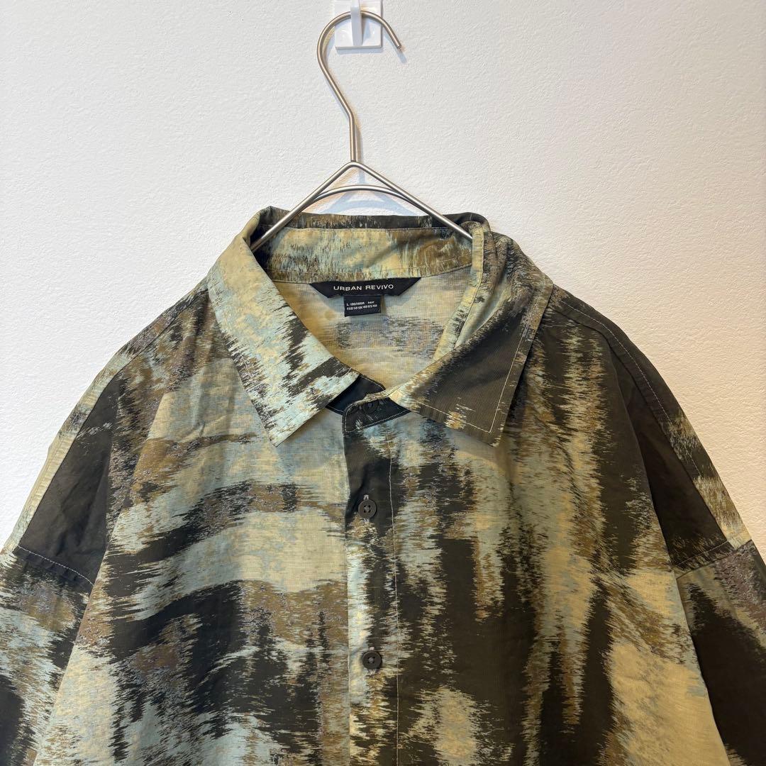 アーバンレヴィヴォ　総柄 半袖シャツ ビッグシルエット L 大きい　迷彩 2