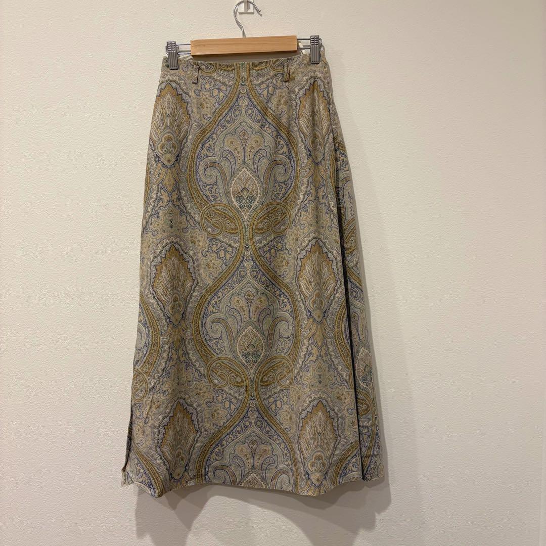 ニューヨーカー ペイズリー ロングスカート フレア　総柄 ベージュ 9号　上品