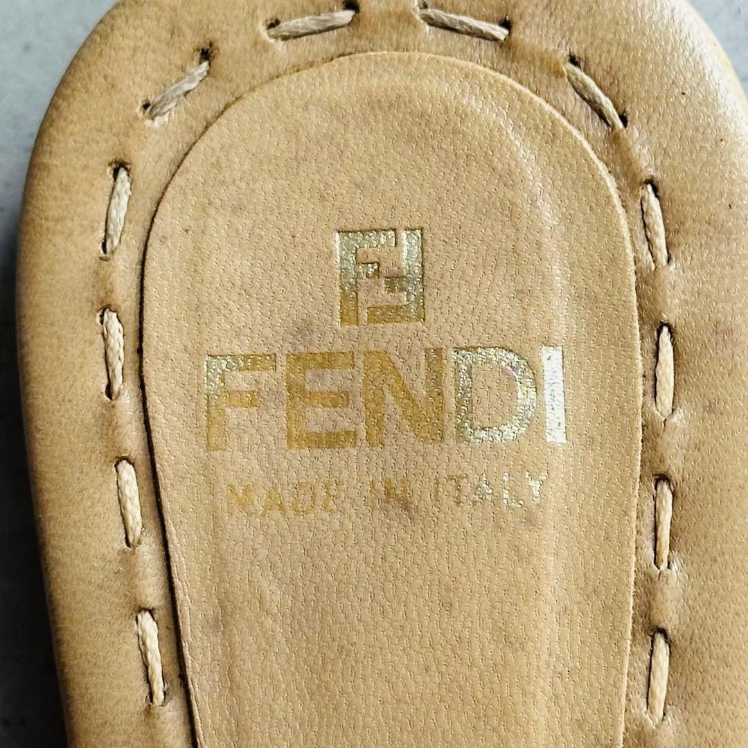 FENDI ズッカ　パテントレザー　トングサンダル　オレンジ 7
