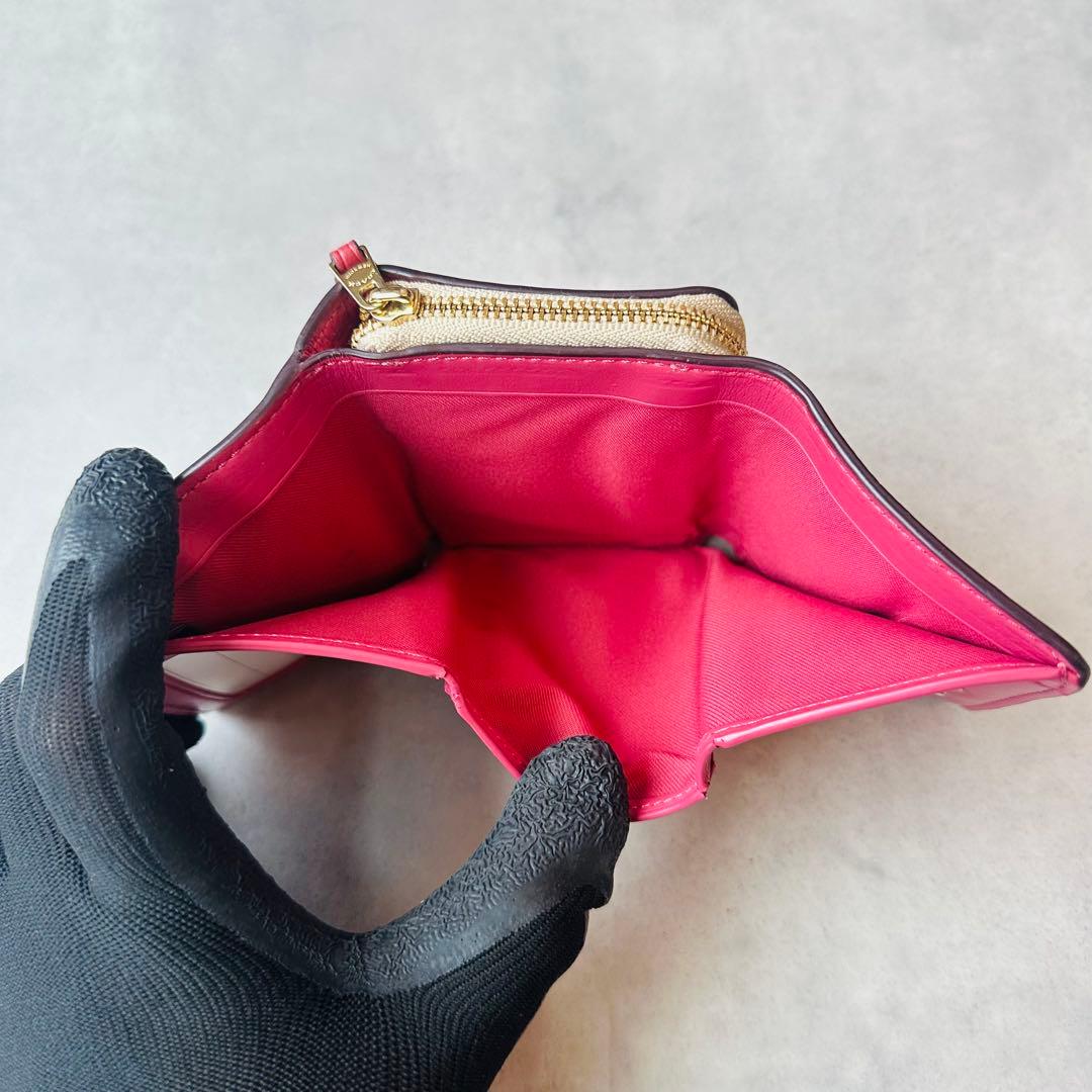 COACH ミニ トライフォールド ウォレット・シグネチャー キャンバス　② 10