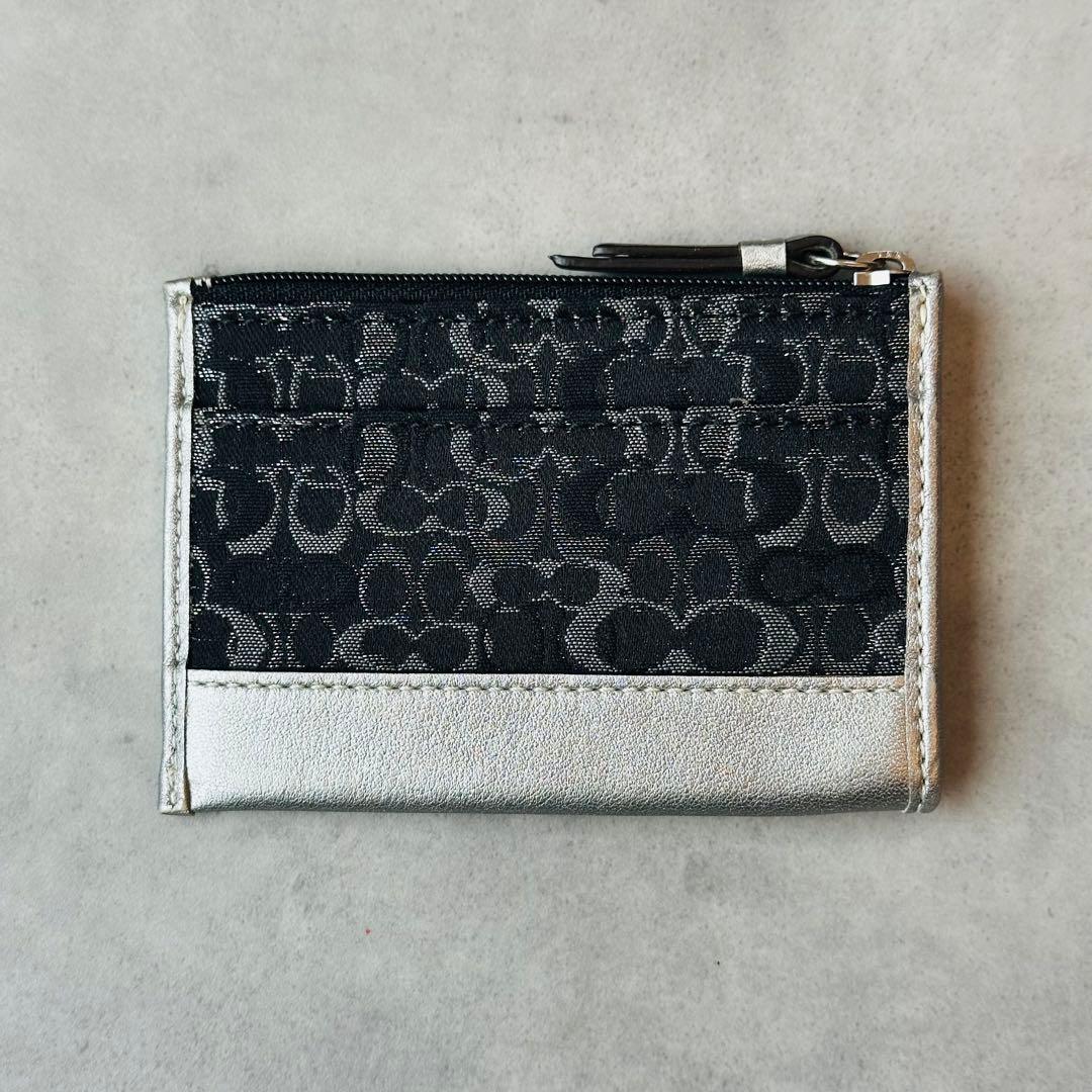 COACH シグネチャー コインケース　カードケース　シルバー　ネイビー 2