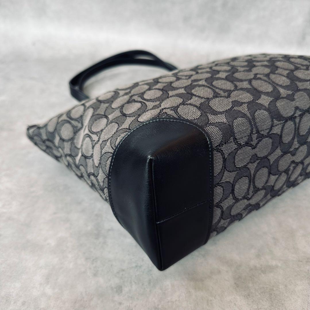 COACH Signature Tote Bag One Shoulder 8