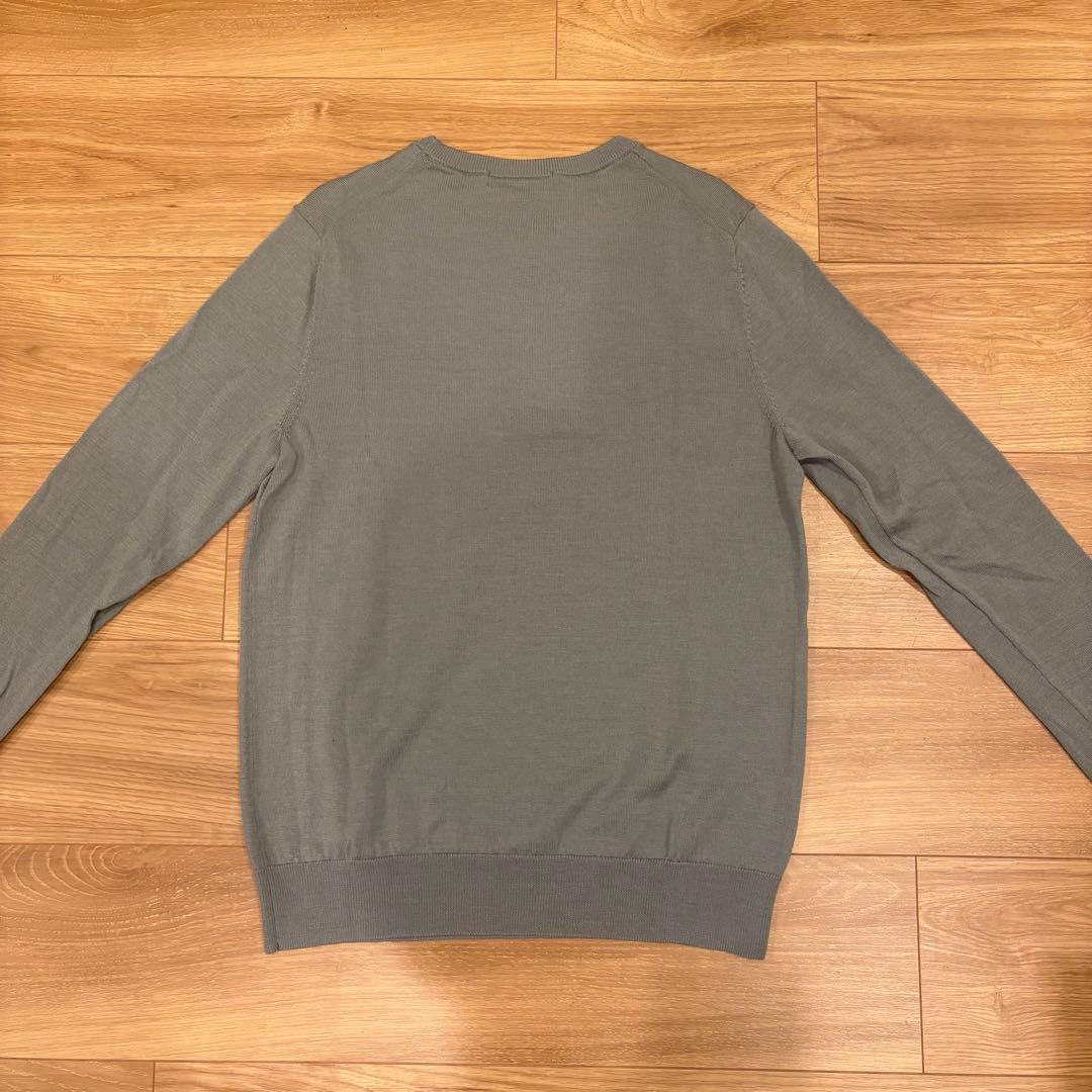 .ユニクロ クルーネック　長袖ニット シンプル 灰色　グレー L 防寒 7