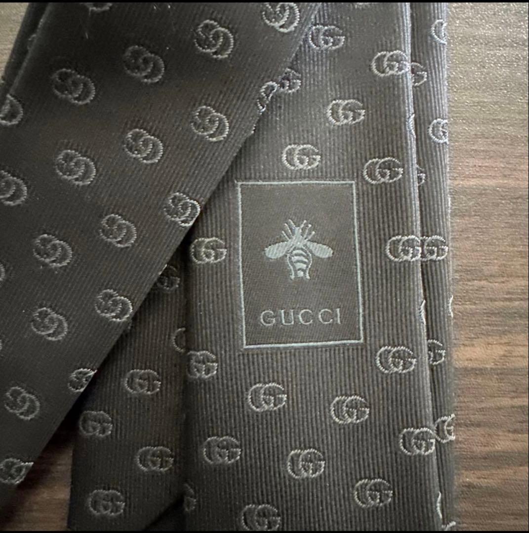 GUCCI ブラック シルク ネクタイ 3
