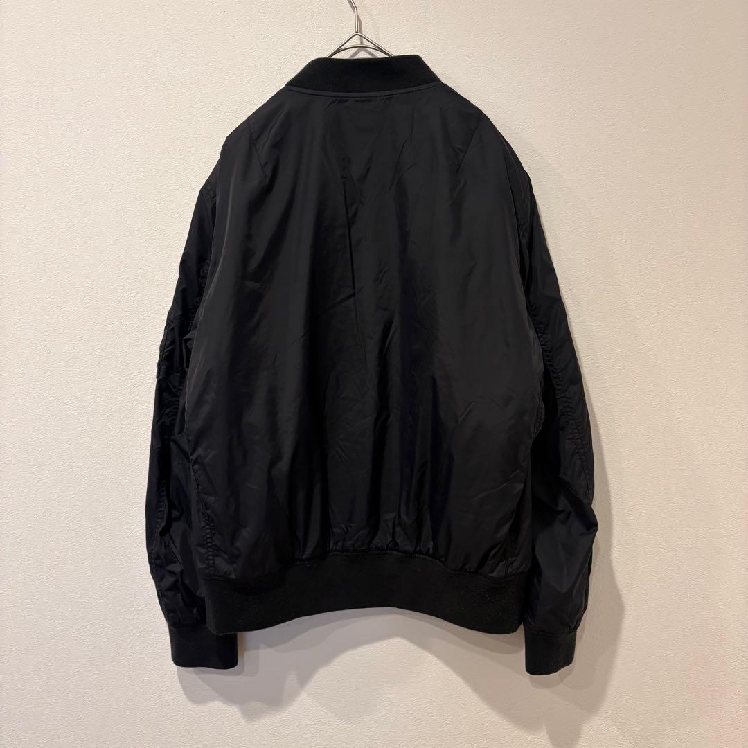ユニクロ MA-1 ジャケット ブルゾン 黒 ブラック　M 防寒 ミリタリー 6