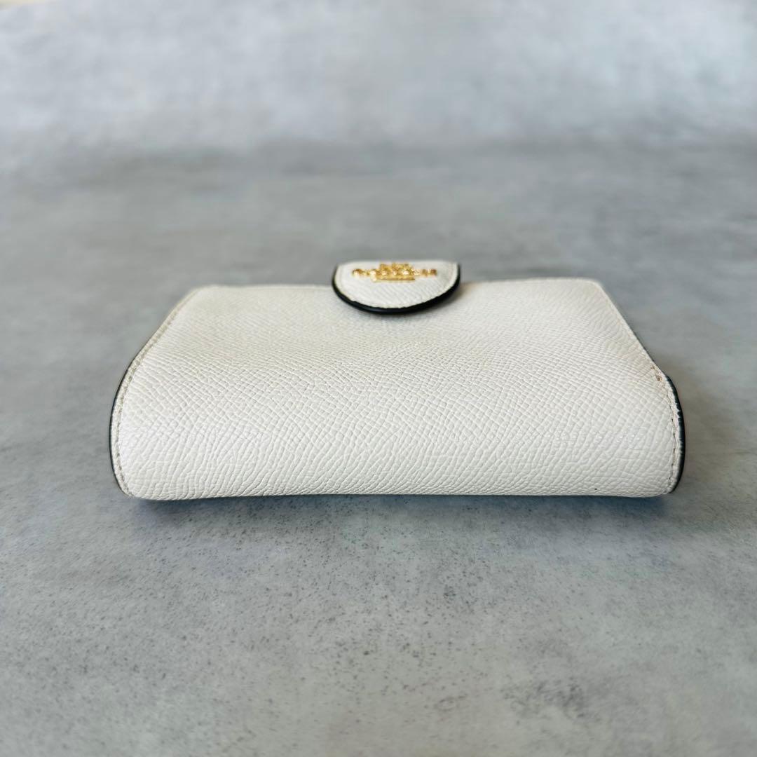COACH ミディアム コーナー ジップ ウォレット　ホワイト系 5