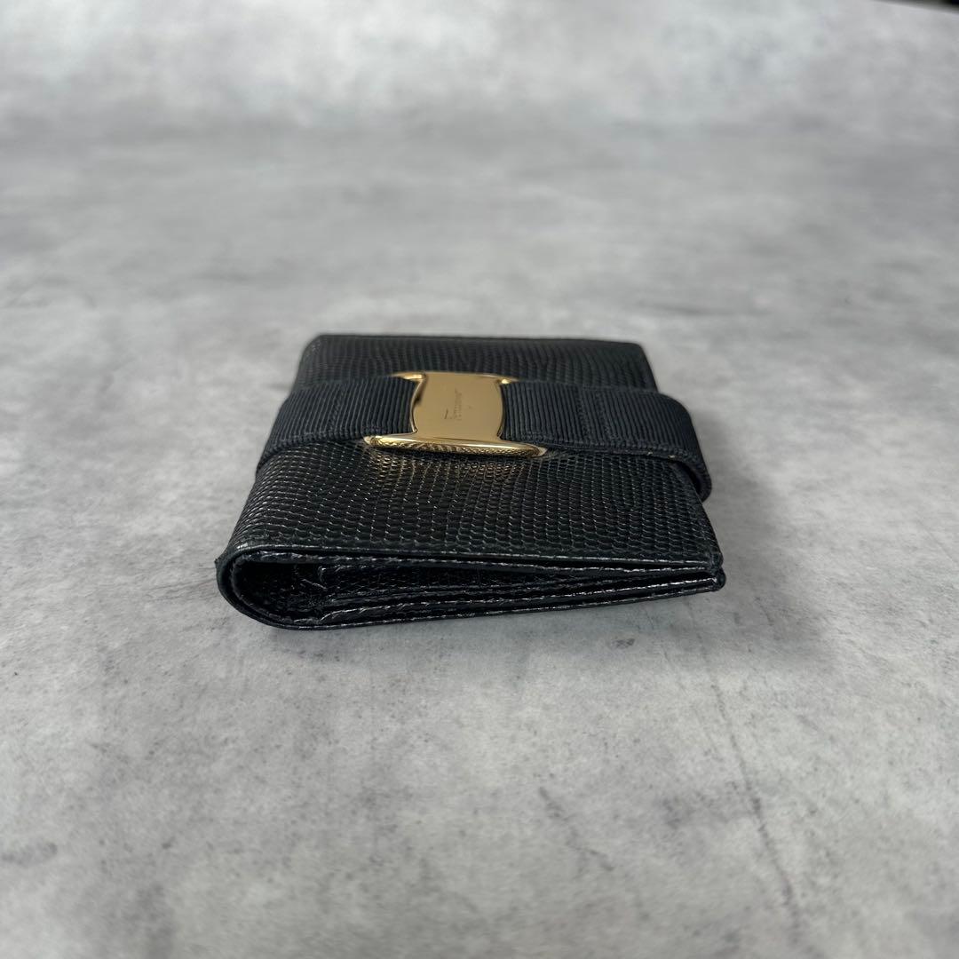 Salvatore Ferragamo ヴァラ リザード型押し 二つ折り財布 7