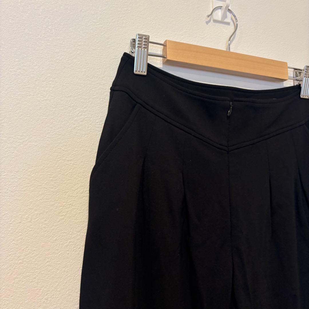 テーパードパンツ 黒 ブラック　ストレッチ 美脚 S レディース　無地　シンプル 4
