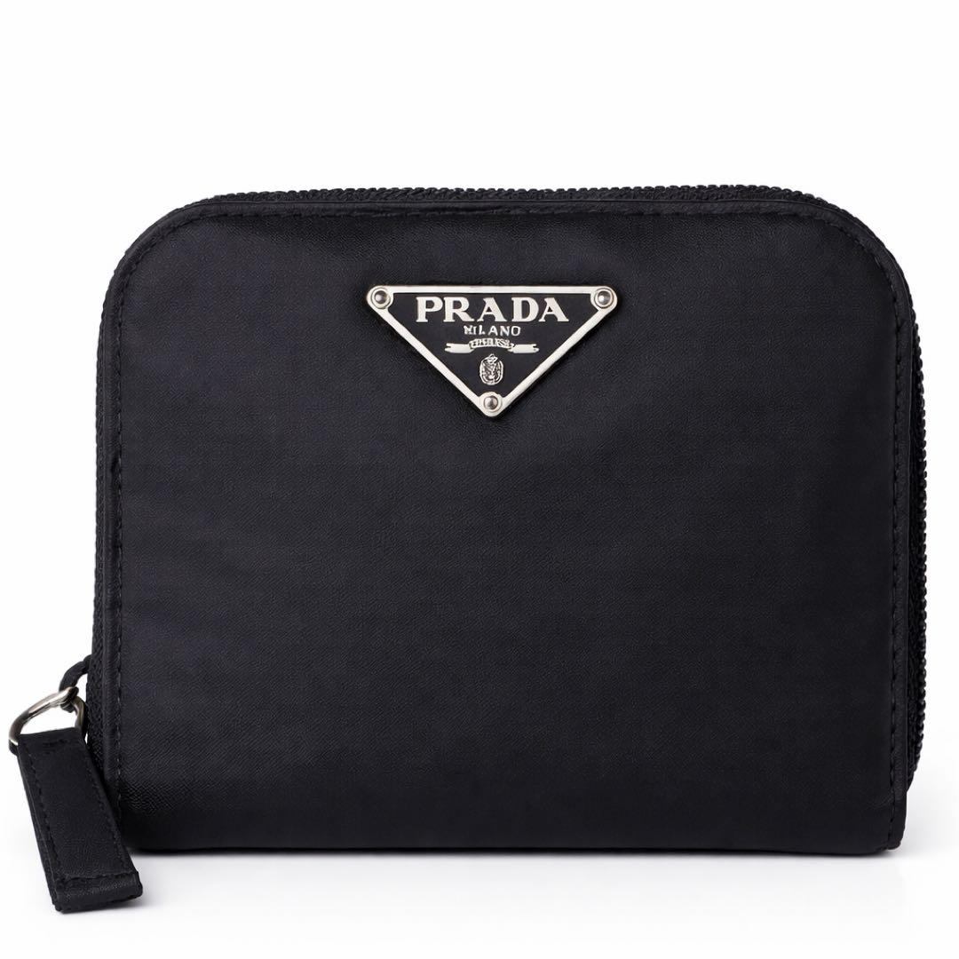 自*中様 PRADA 黒 ナイロン 二つ折り財布 値下げ可‼️