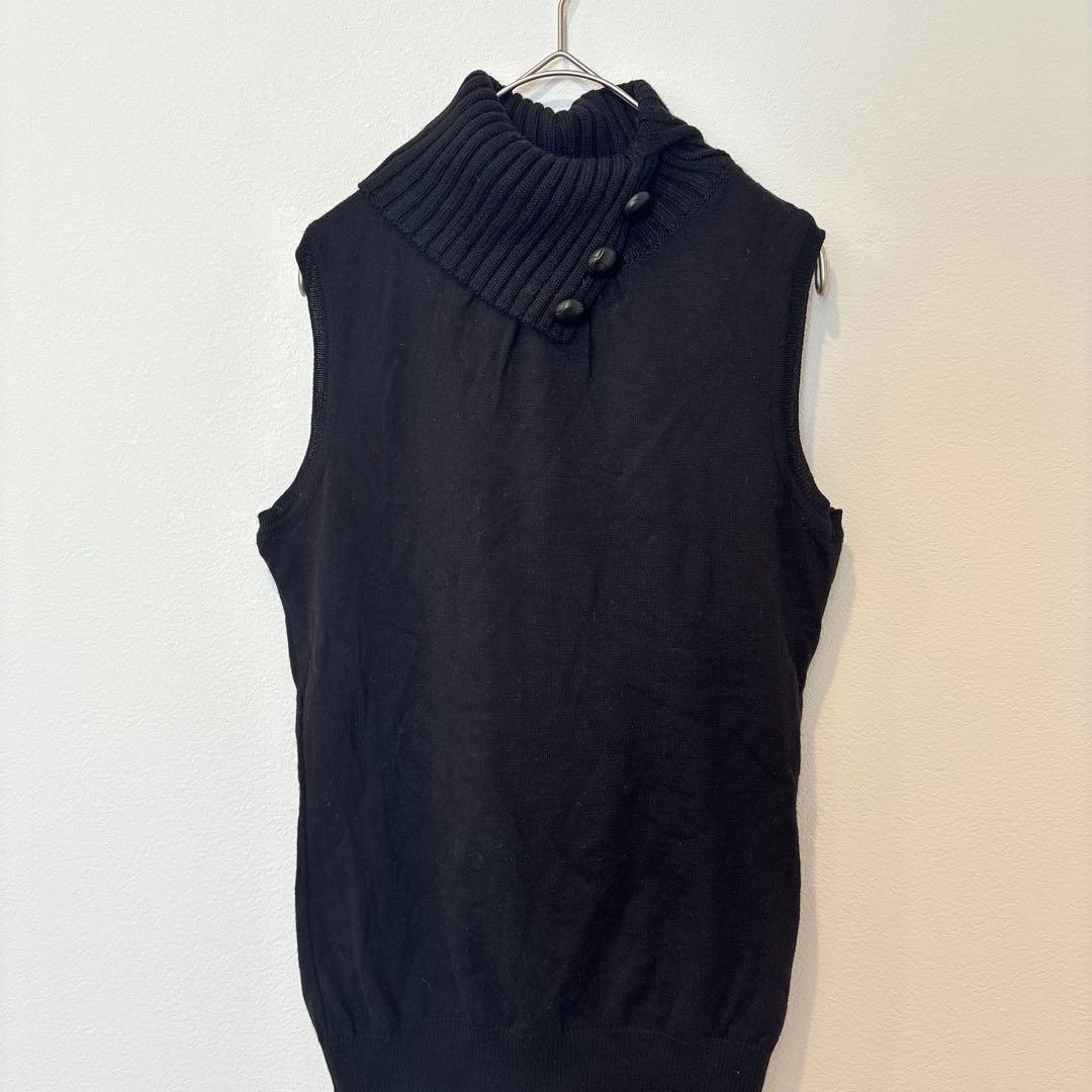 ハイネック　ニットベスト 黒 ブラック　ノースリーブ 重ね着 M相当　おしゃれ 3