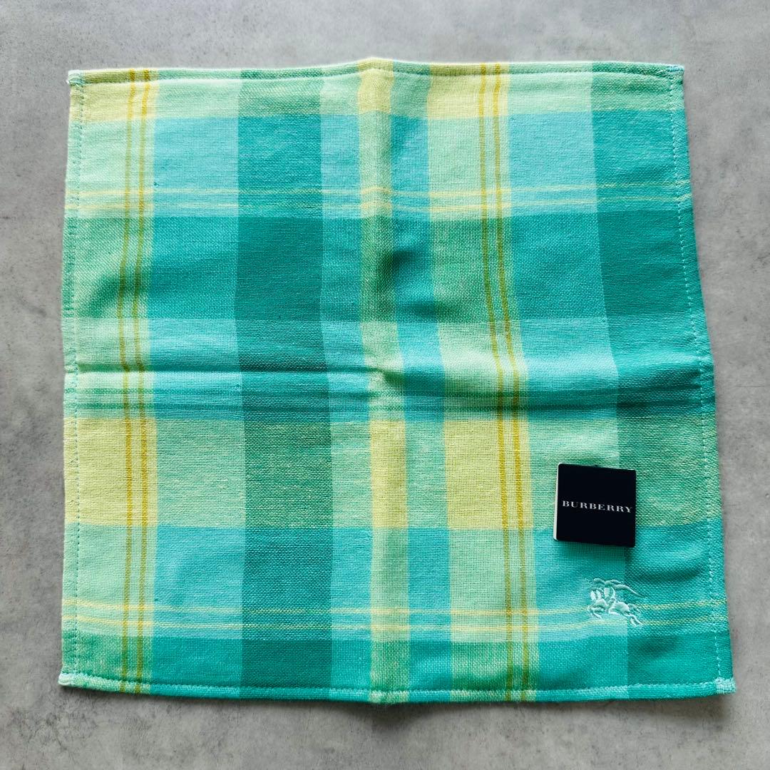 未使用✨BURBERRY タオルハンカチ 4点セット ノバチェック 刺繍ロゴ 5