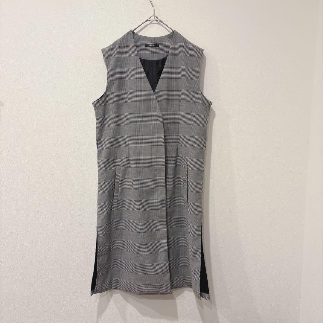 ジャンパースカート　Ｖネック　チェック柄　グレー　Mサイズ　膝丈　ノースリーブ
