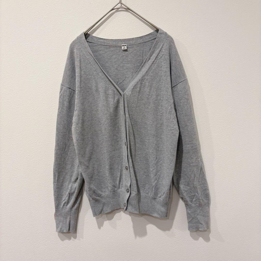 ユニクロ カーディガン Vネック シンプル 灰色　グレー M 無地　レディース
