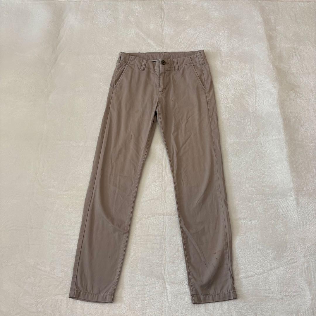 .ユニクロ　チノパン テーパードパンツ　ベージュ 綿100% M 無地　シンプル 2