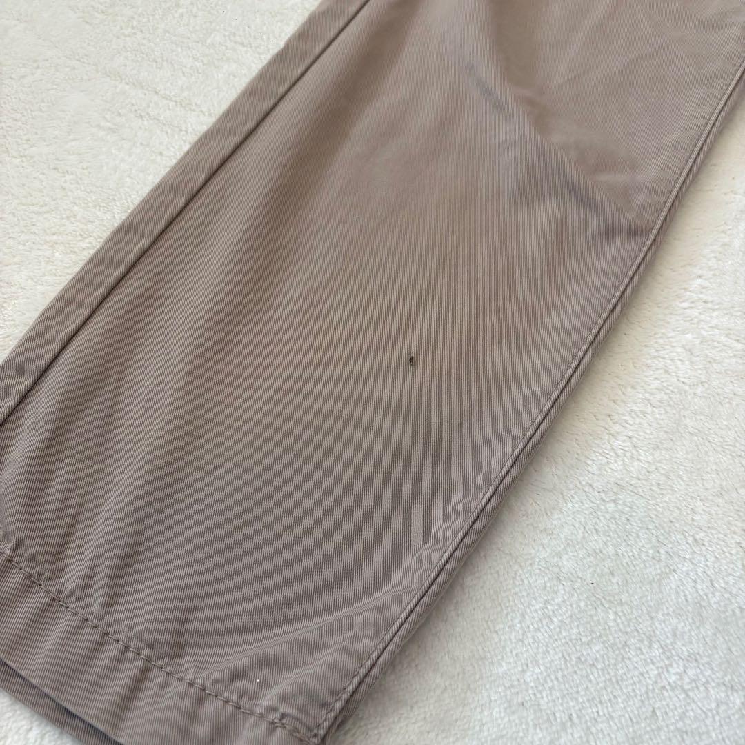 .ユニクロ　チノパン テーパードパンツ　ベージュ 綿100% M 無地　シンプル 10