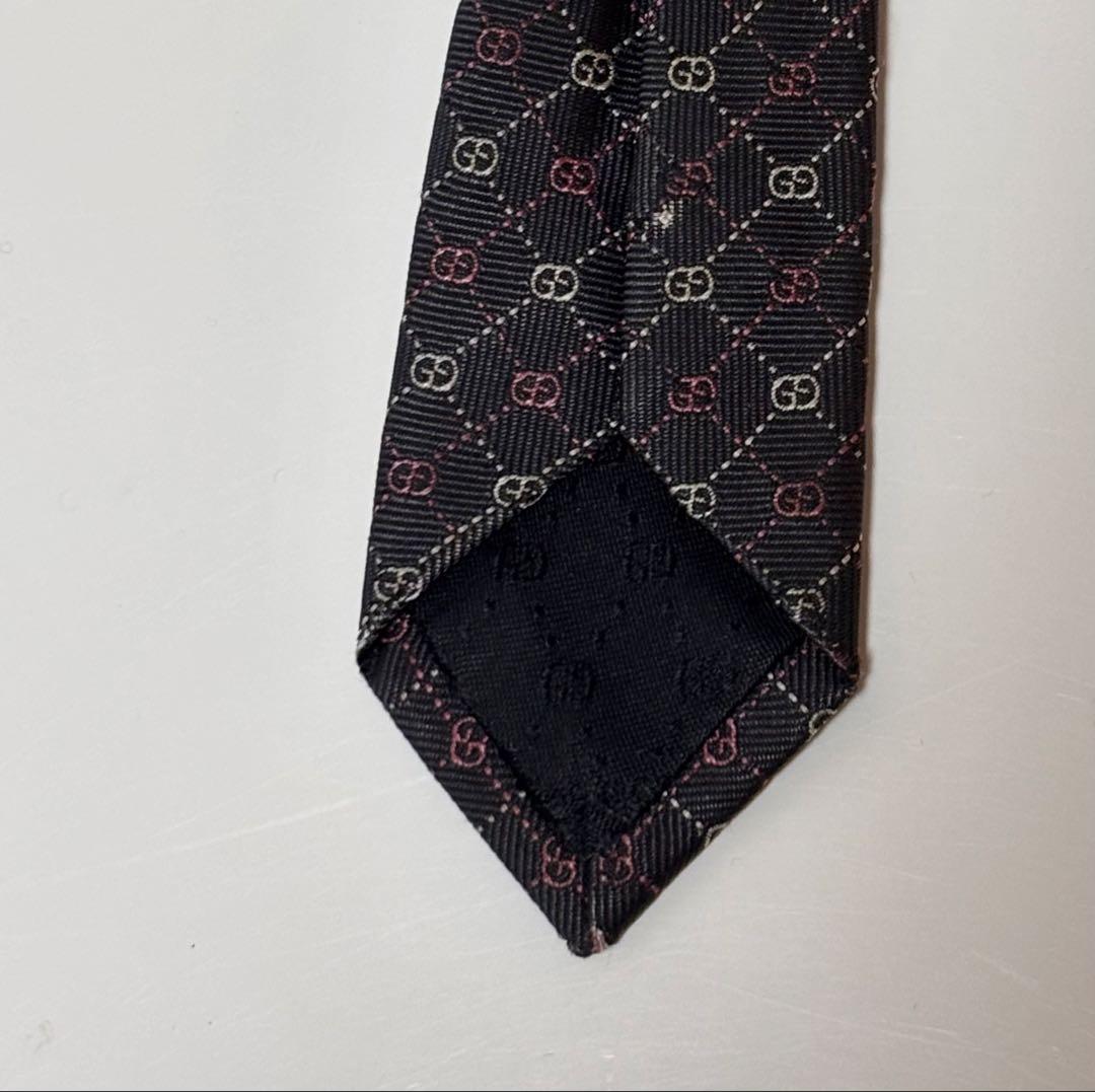 GUCCI ピンクホワイトGGパターン グレーネクタイ 5