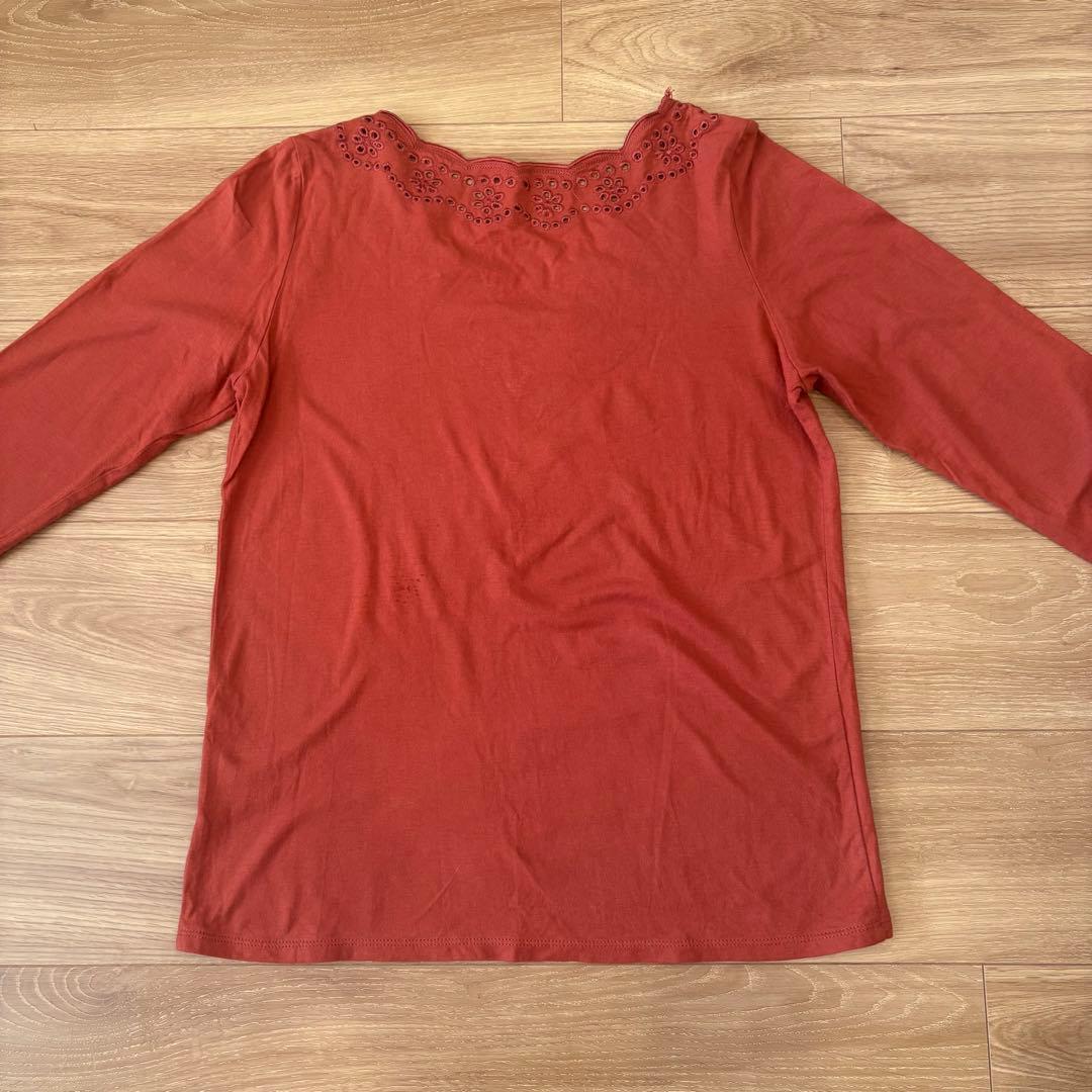 .ダブルクローゼット 長袖カットソー　ブラウス 赤 オレンジ　刺繍　無地 8