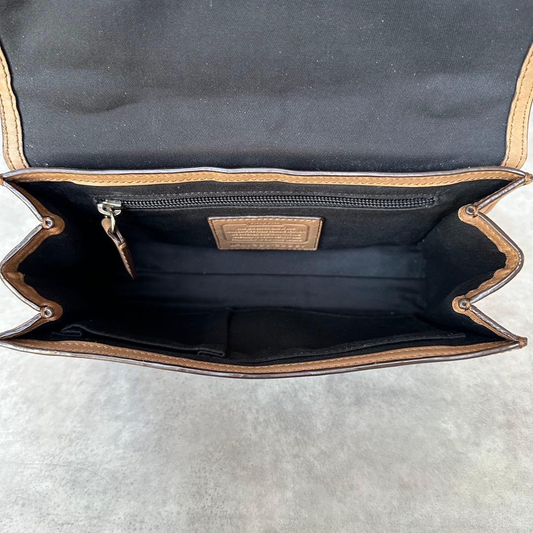 COACH Lacgacy Turn lock Saddle 2way Bag 15