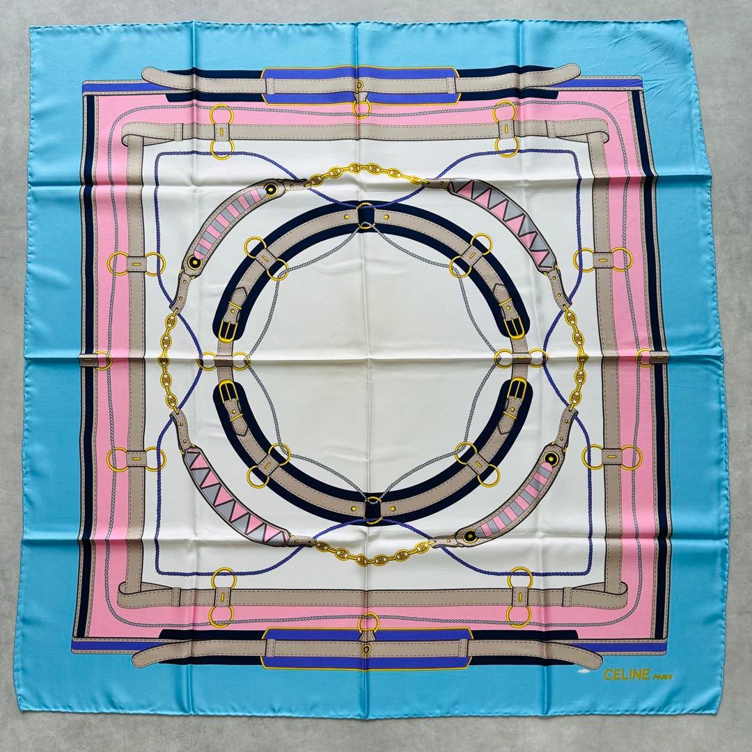 CELINE トリオンフ ベルト チェーン デザインシルクスカーフ