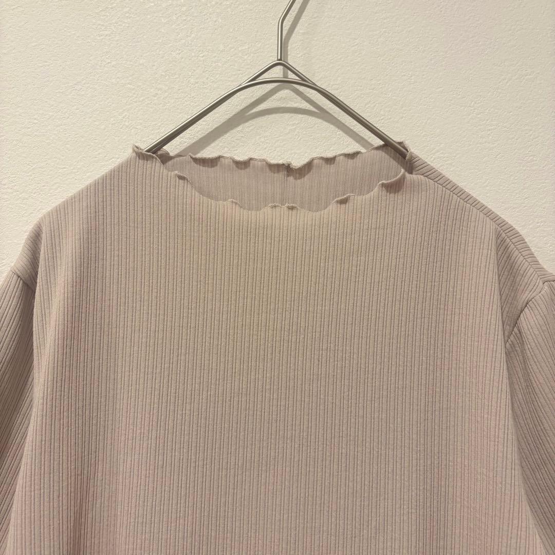 GU リブトップス 半袖 Tシャツ ベージュ Mサイズ　無地　カジュアル　上品 2