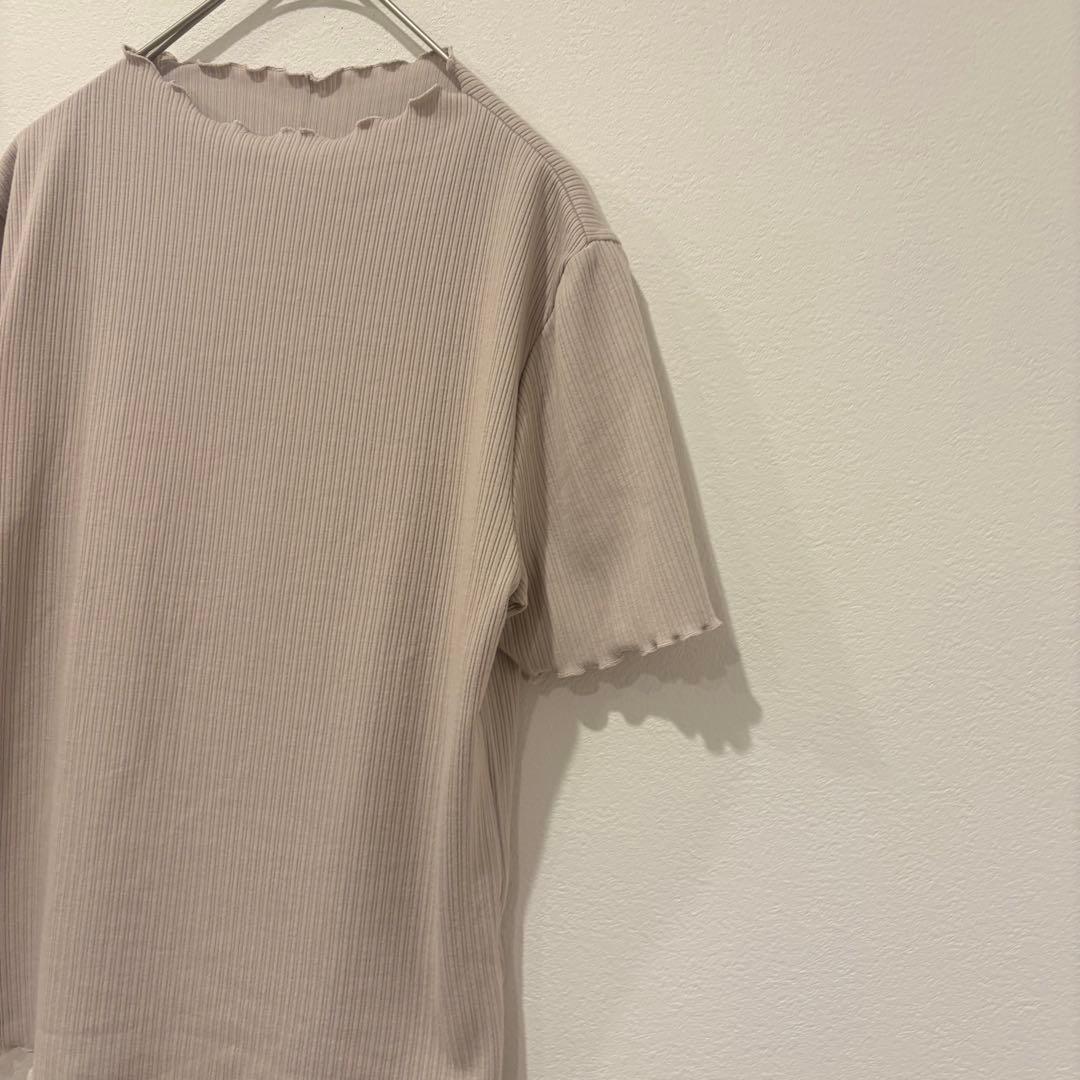 GU リブトップス 半袖 Tシャツ ベージュ Mサイズ　無地　カジュアル　上品 3