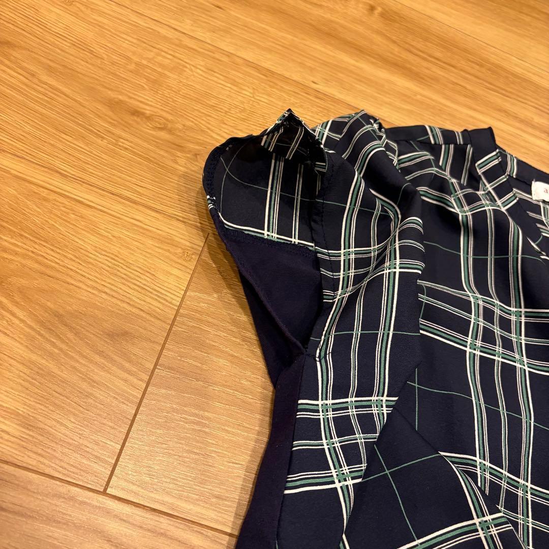 .anyFAM ブラウス ノースリーブ　紺色　ネイビー 2 チェック柄　おしゃれ 8