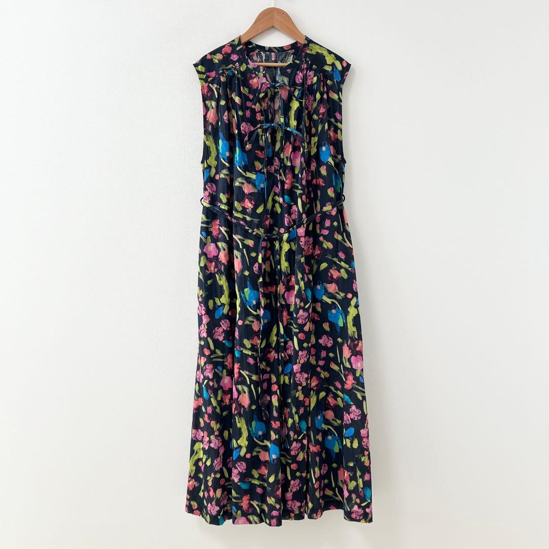 2025AW✨ハウスオブロータス　マルチフラワーノースリーブワンピース