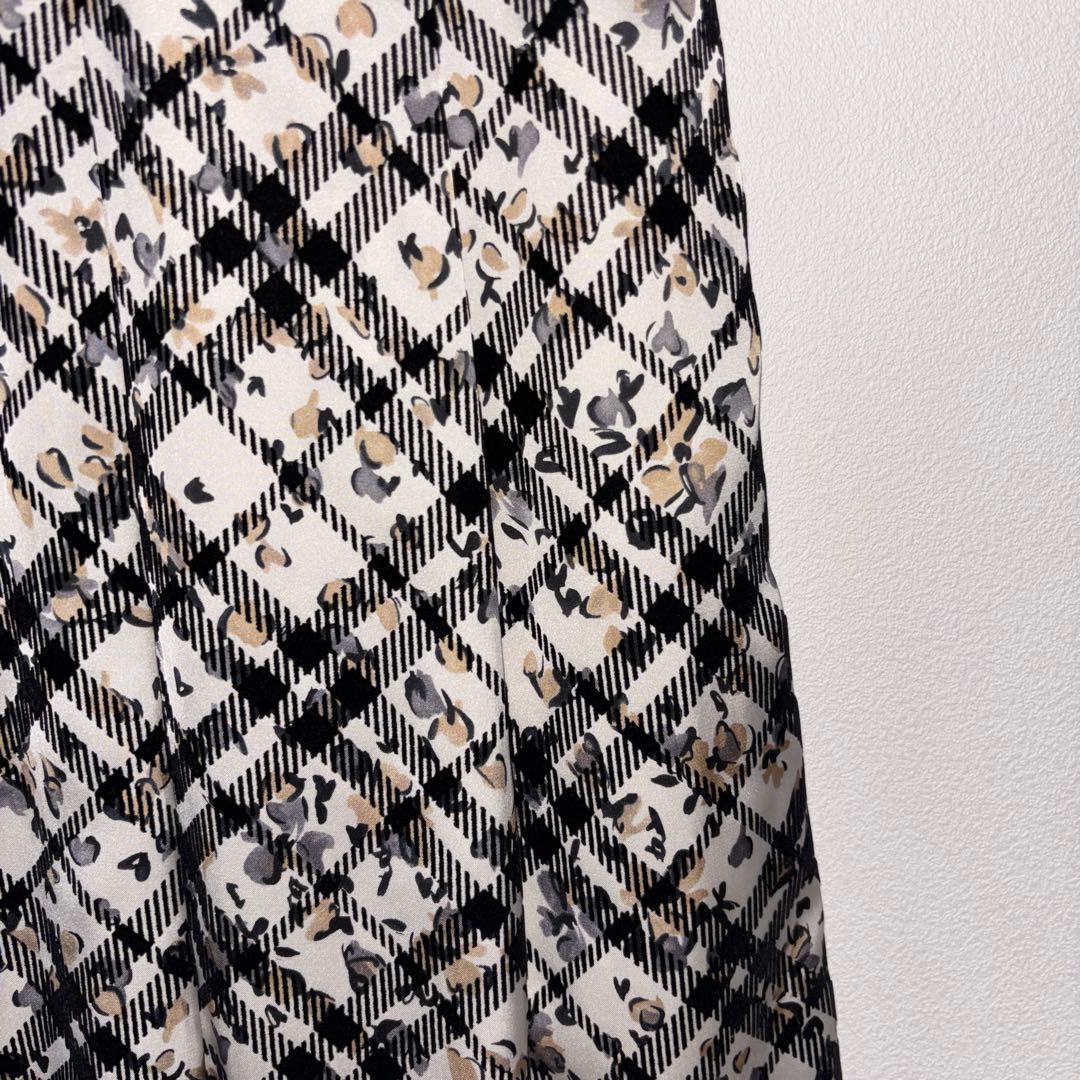 Aylesbury チェック花柄フレアスカート S膝丈 d758 8