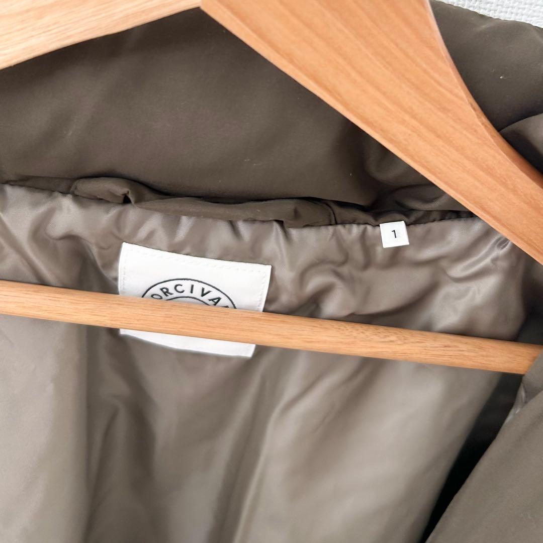 美品✨オーシバル　スタンドカラー中綿ブルゾン　カーキ 7