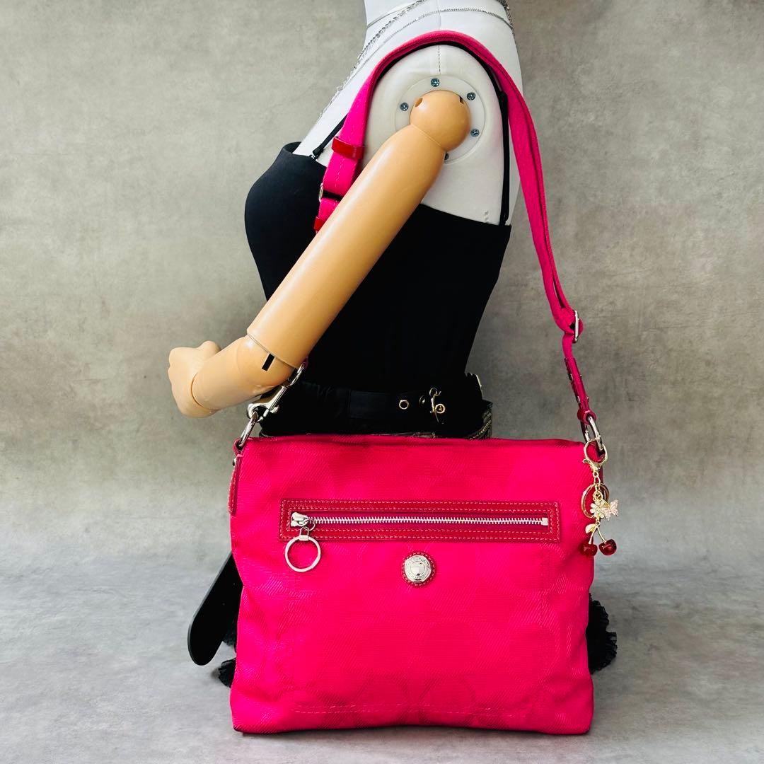 Y2K COACH PINK Signature 2way Bag 2