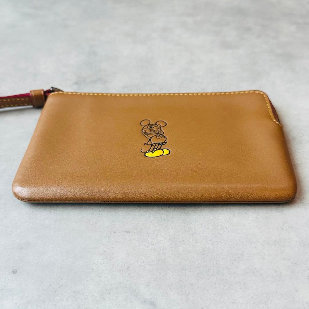 Disney×Coach Mickey Corner Zip Pouch 6