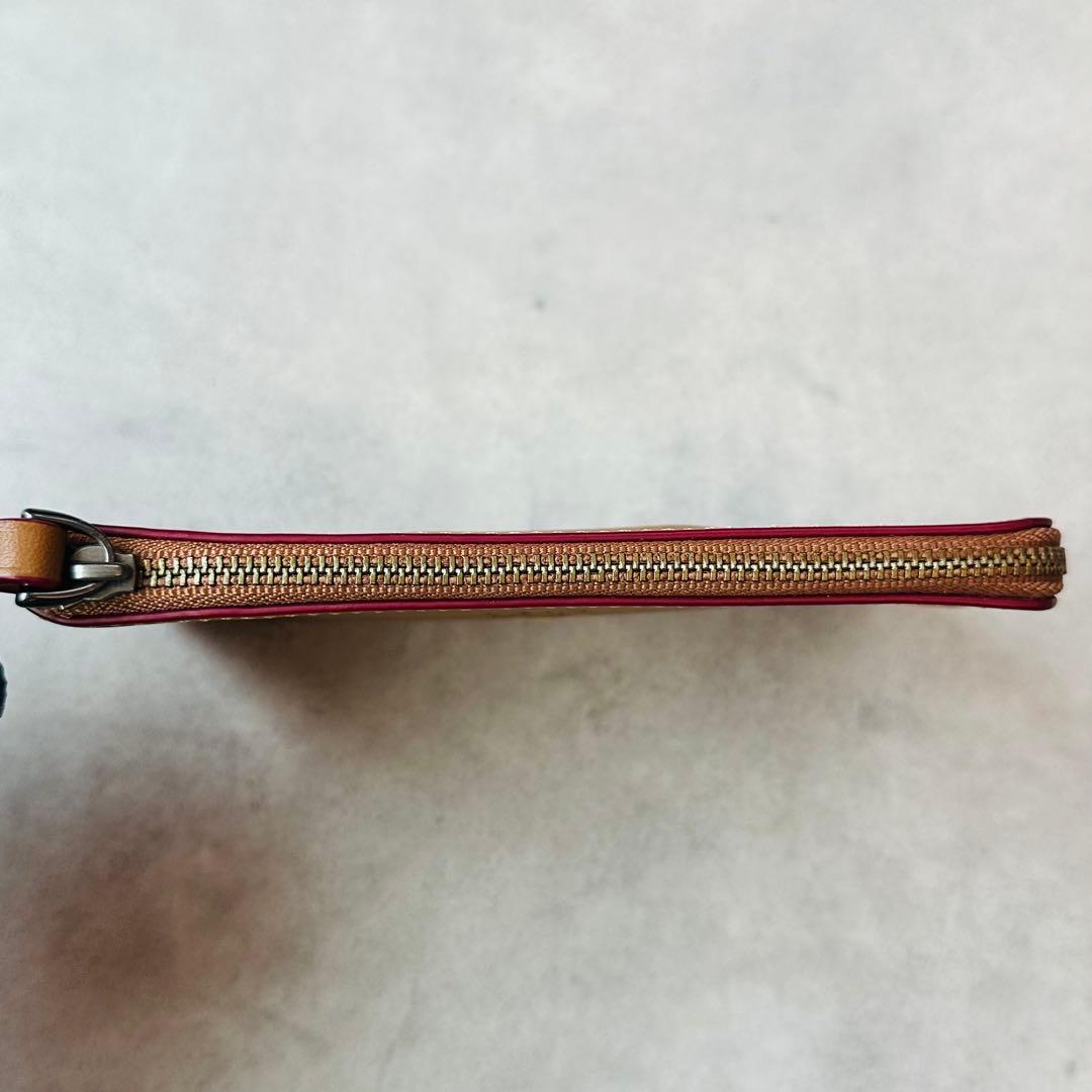 Disney×Coach Mickey Corner Zip Pouch 9